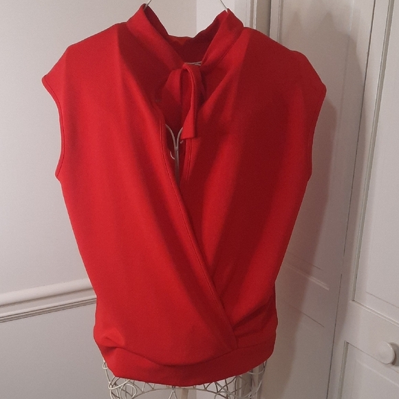 Sweet Pea Vibrant Red Muscle Tee - Picture 3 of 8